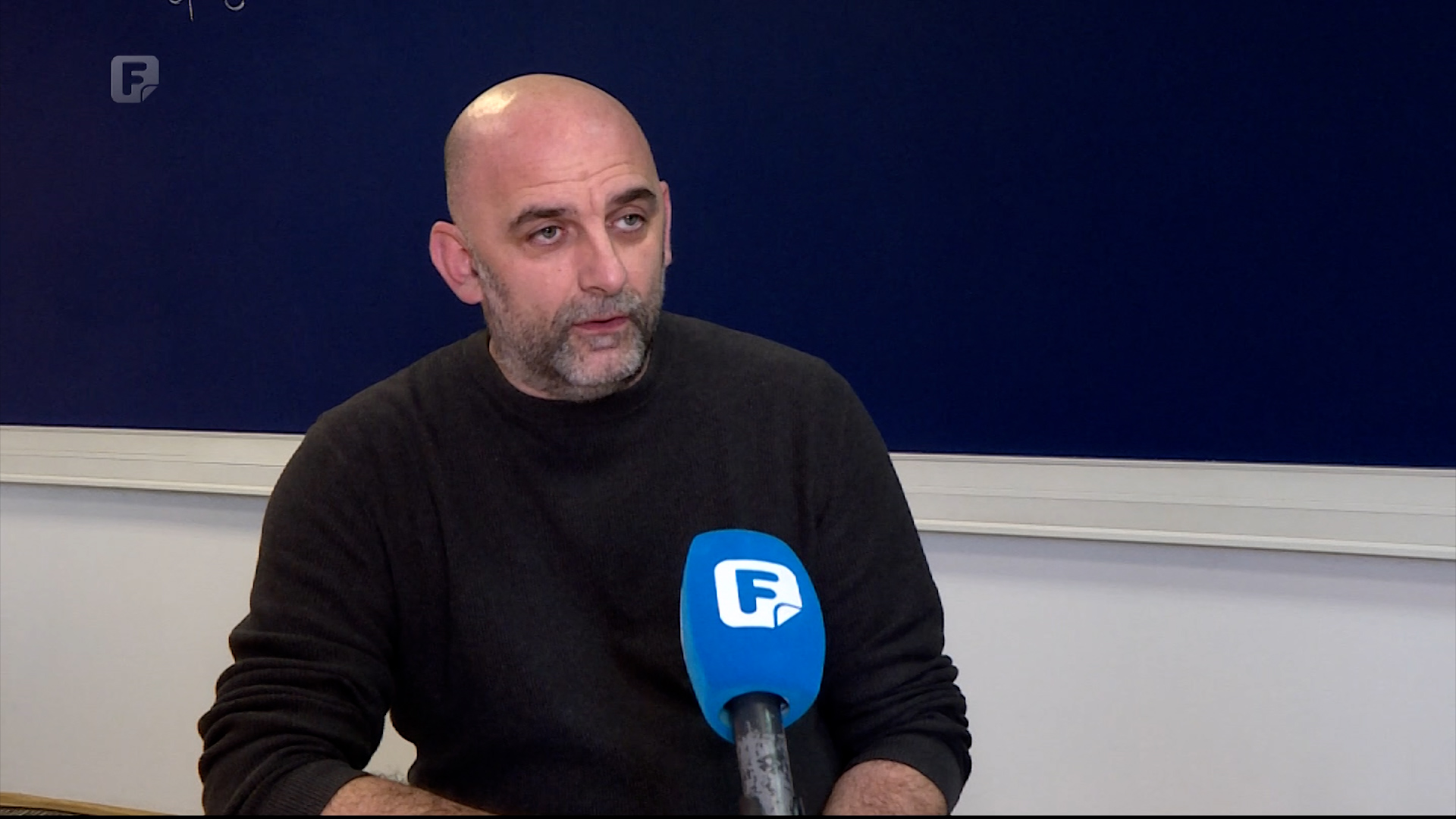 Nadarević: Ili Vlada smatra da su građani naivni ili je Vlada sama naivna